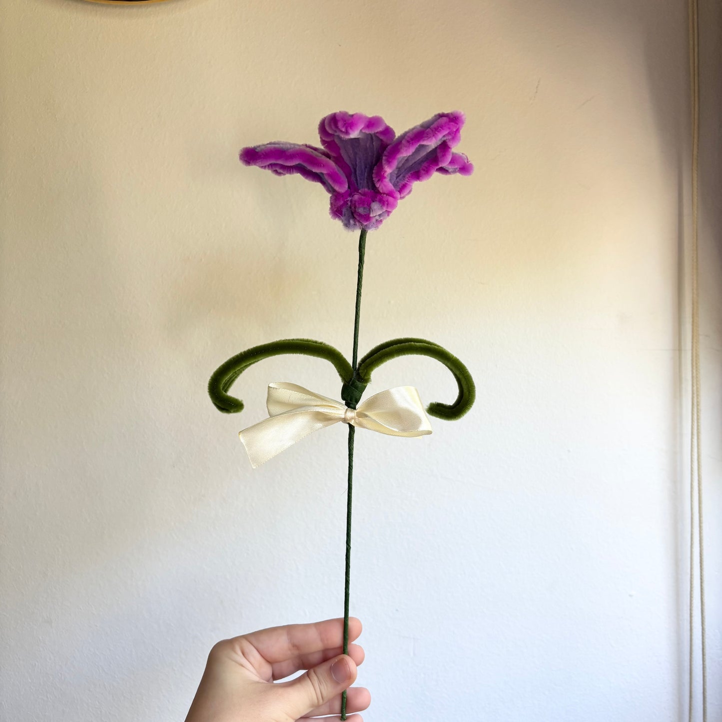 Flor Lirio Morado Limpiapipas