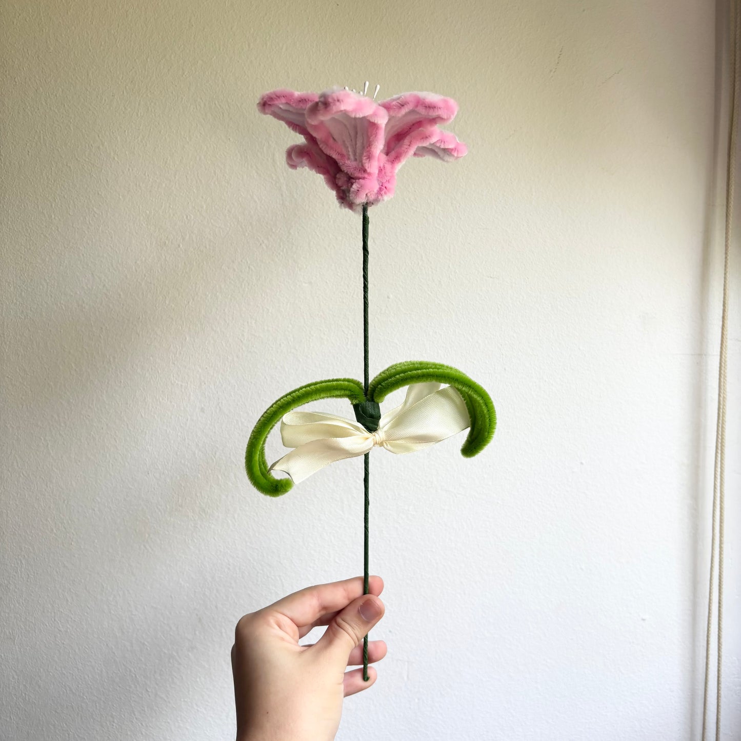 Flor Lirio Rosa Limpiapipas