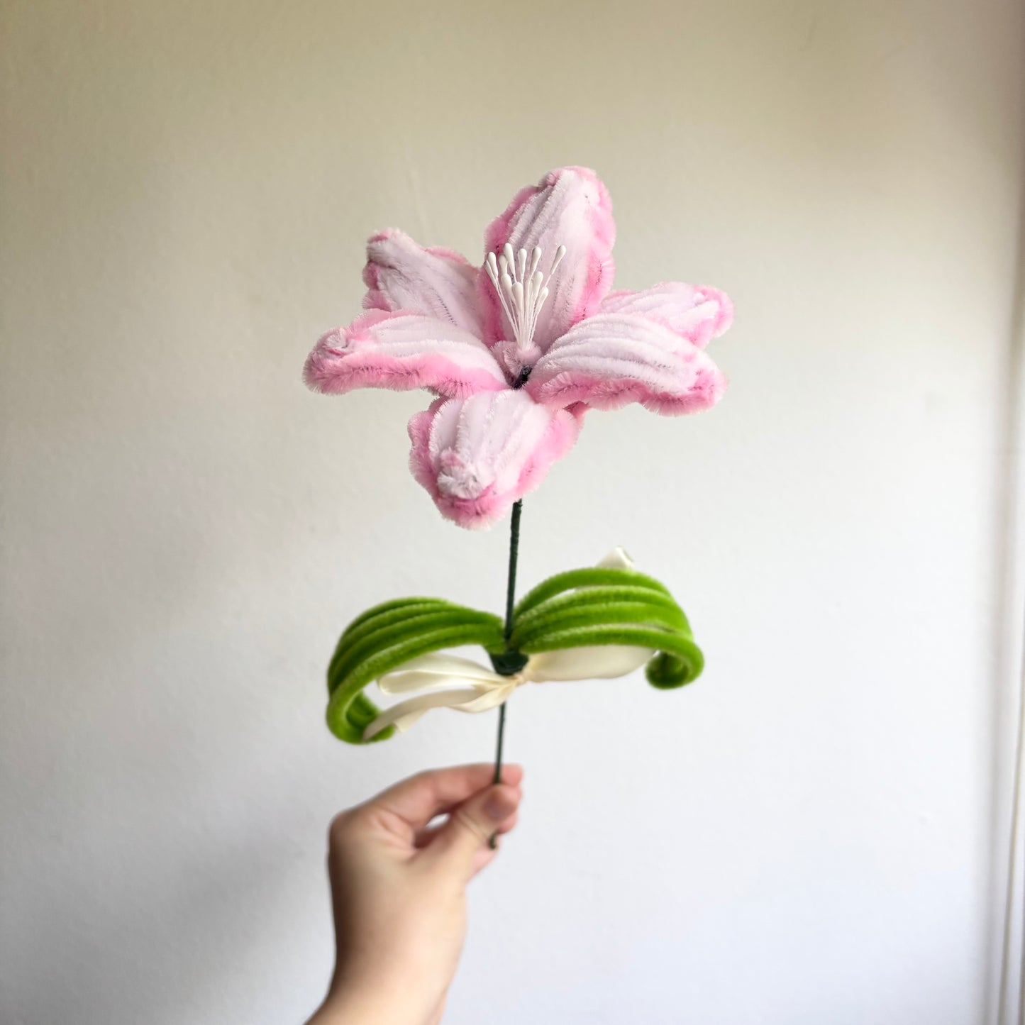 Flor Lirio Rosa Limpiapipas